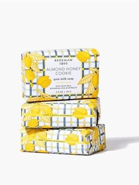 Beekman 1802 | Almond Honey Cookie | 3-Pack Palm-Sized Bar Soap Set